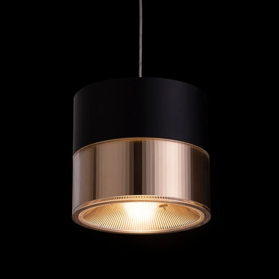 Een lamp veilig ophangen en aansluiten: waar let je op?