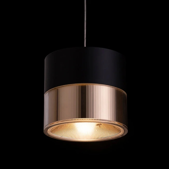Een lamp veilig ophangen en aansluiten: waar let je op?