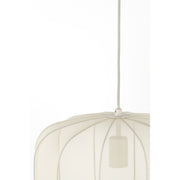 Witte hanglamp met een ronde, stoffen kap.
