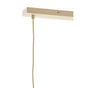 Beige rechthoekige plafondlamp met een snoer dat naar beneden hangt.