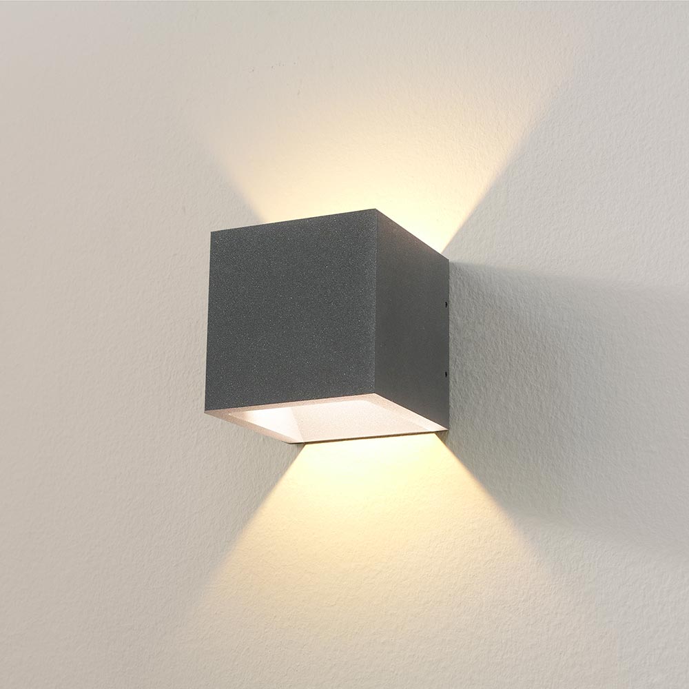 ArtDelight Cube – LED wandlamp IP65 6W 2700K – Kies kleur Grafiet