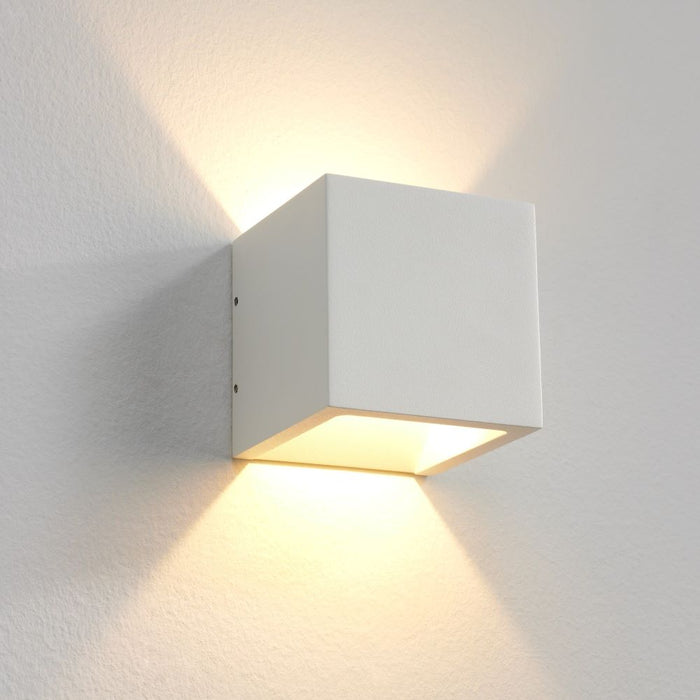 ArtDelight Cube – LED wandlamp IP65 6W Dim-to-Warm – Kies kleur