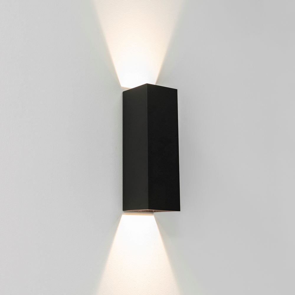 Artdelight Vegas 250 - Wandlamp - LED Dimbaar - IP65 Binnen/Badkamer/Buiten - 2x4W 2700K - Design – Kies kleur