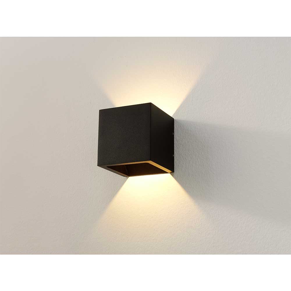 ArtDelight Cube – LED wandlamp IP65 6W 2700K – Kies kleur Zwart