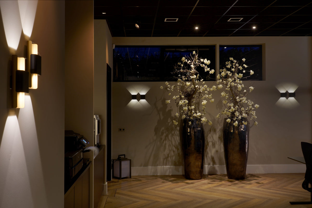 Artdelight Cube - Wandlamp - LED Dimbaar - IP65 Binnen/Badkamer/Buiten - 6W 3000K - Design - Zwart
