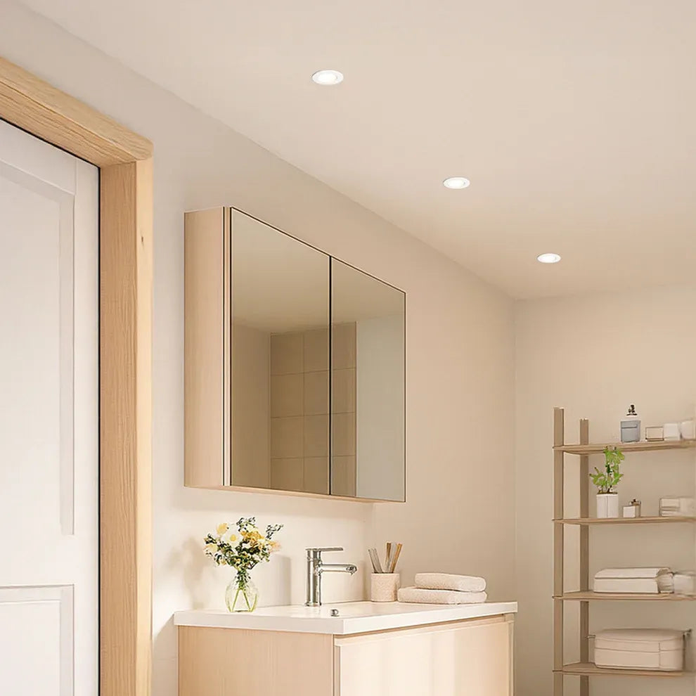 Badkamer spot Nono – strakke en waterbestendige inbouwspot in wit (IP65)
